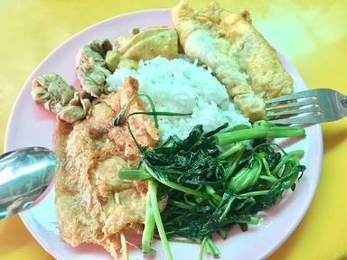 Menara Public Bank Food Court