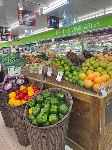 Giant Supermarket