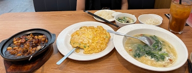 Coffee Hive (paya Lebar Square) | Wide Range Of Local Delights | Traditional Local Coffee
