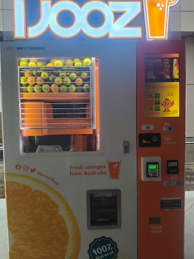 Ijooz - Freshly Squeezed Orange Juice Vending Machine