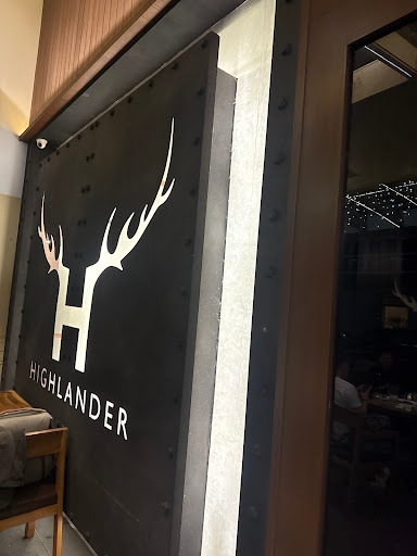 Highlander Bar
