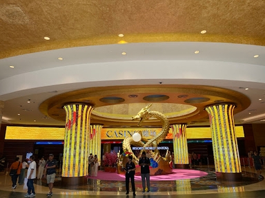 Casino Royale Bar