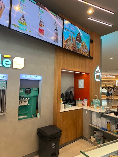 Yolé Singapore