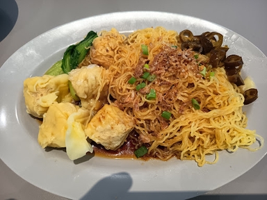 Cinta Hainanese Chicken Rice
