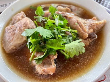 Seletar Nam Hoe Bak Kut Teh 实里达南和肉骨茶