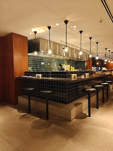 Cathay Pacific Lounge