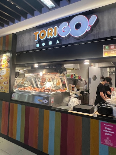 Tori Q Hillion Mall