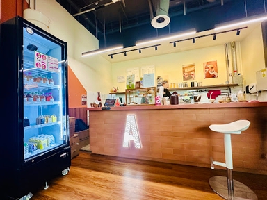 Aroma Coffee & Co - Frasers Tower