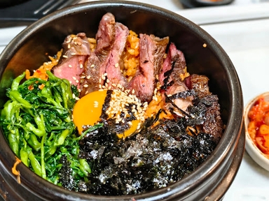Hankang Pocha Express 한강포차